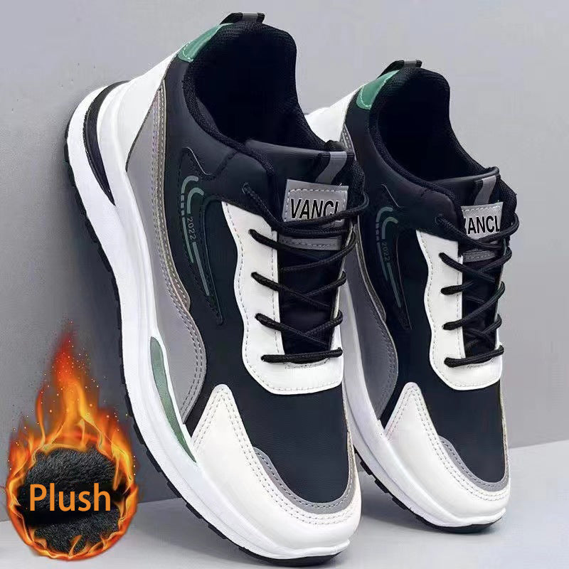 Men's Large Mesh Breathable Sports Shoes